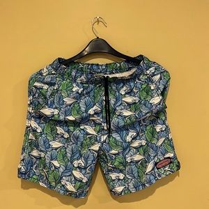Vineyard vines boys swim trunks